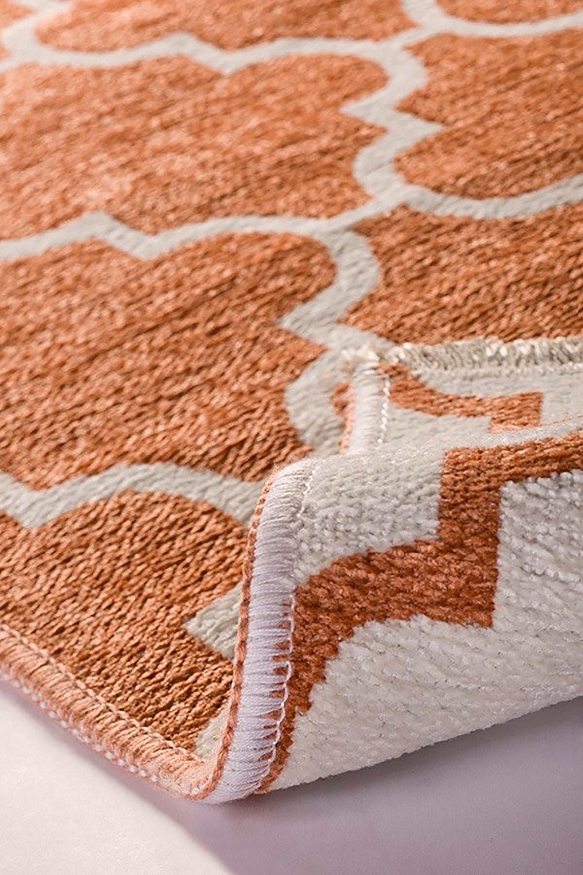 Aicha2 Moroccan Modern Orange Rug - famerugs