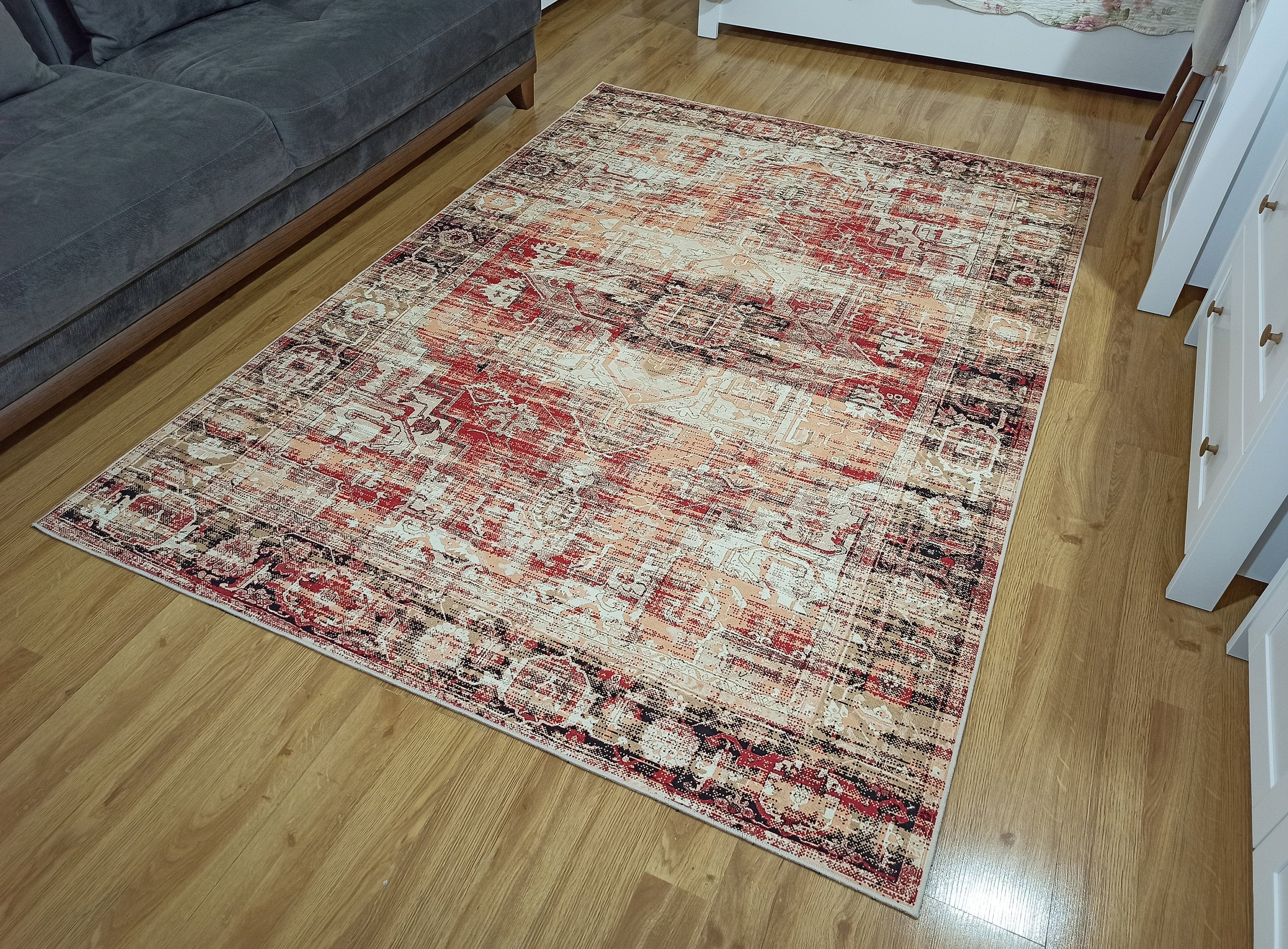 Arma Persian Oriental Faded Beige Rug - famerugs